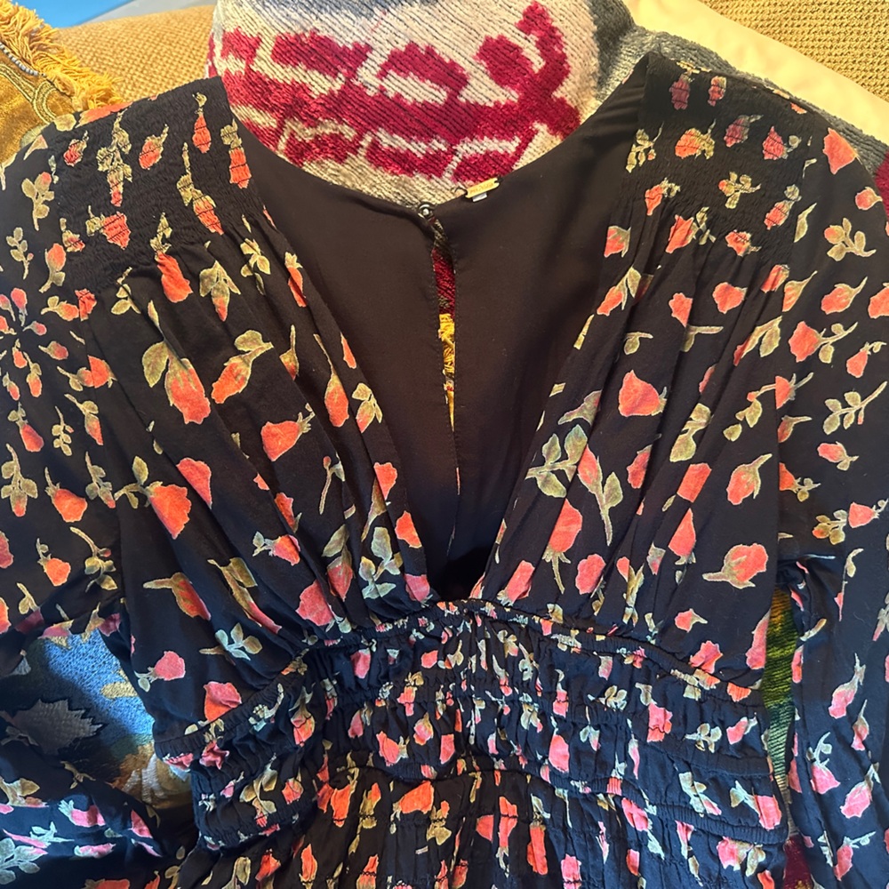 Free People Black Floral Rose Smocked Waist Mini Dress XS - Picture 3 of 5